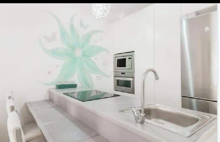 Kbm-1 Apartment Cadiz